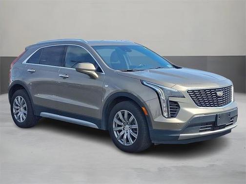 2020 Cadillac XT4 Premium Luxury