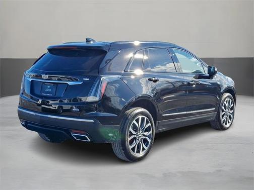 2025 Cadillac XT5 Sport