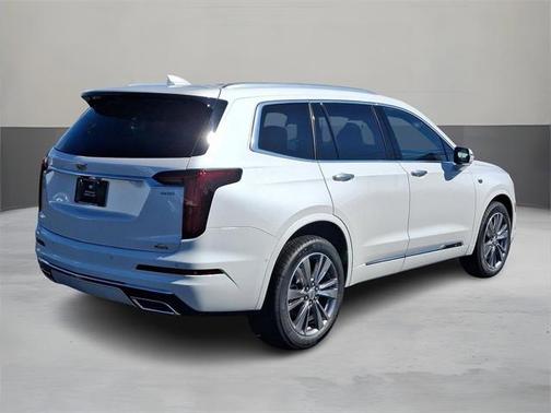 2025 Cadillac XT6 Premium Luxury AWD
