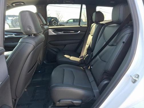 2025 Cadillac XT6 Premium Luxury AWD