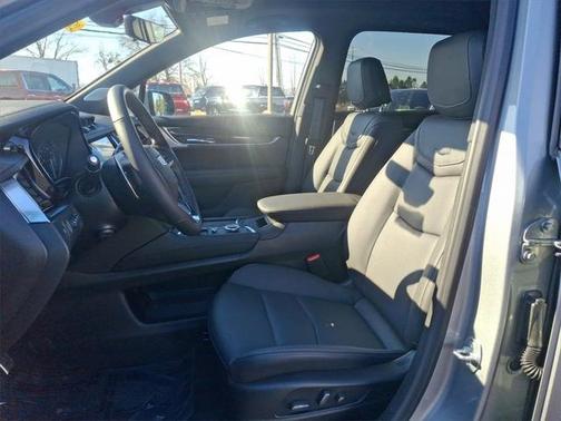 2025 Cadillac XT6 Sport AWD