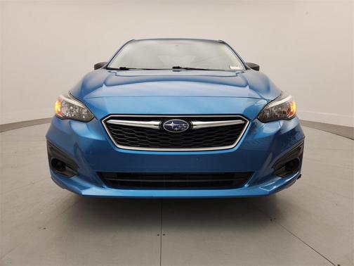 2018 Subaru Impreza 2.0i