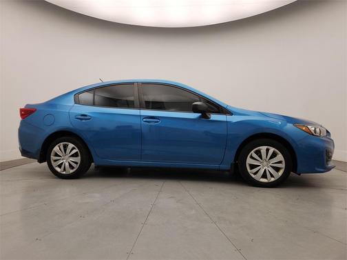 2018 Subaru Impreza 2.0i