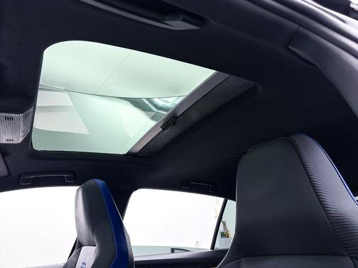 2024 Volkswagen Golf R 2.0T