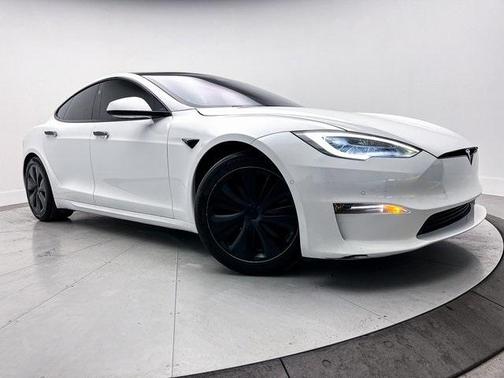 2022 Tesla Model S Base