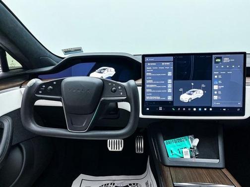 2022 Tesla Model S Base
