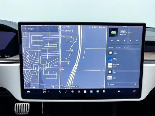 2022 Tesla Model S Base
