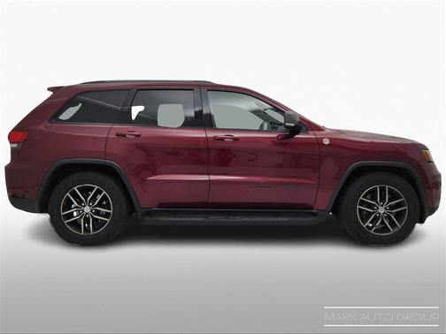 2017 Jeep Grand Cherokee Trailhawk