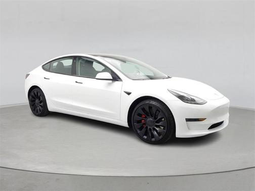 2023 Tesla Model 3 Performance