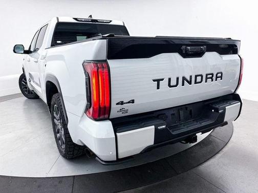 2022 Toyota Tundra Platinum
