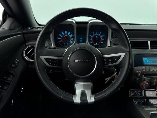 2011 Chevrolet Camaro 2LT