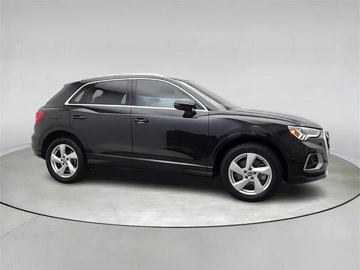 2020 Audi Q3 45 Premium