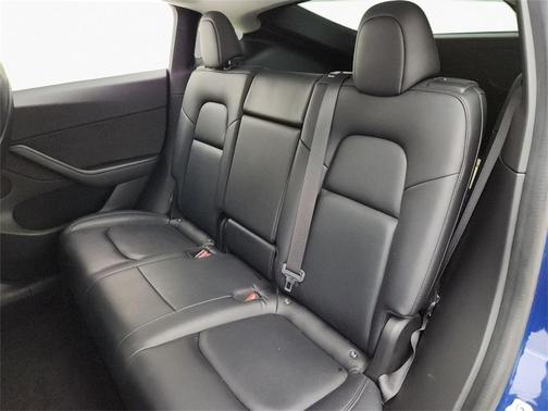 2021 Tesla Model Y Standard Range