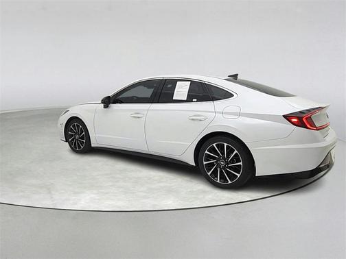 2020 Hyundai SONATA SEL Plus