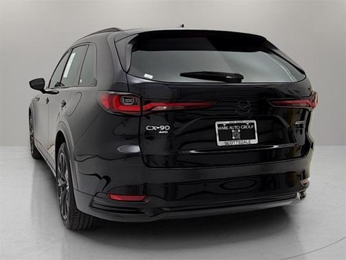 2024 Mazda CX-90 PHEV Premium Plus