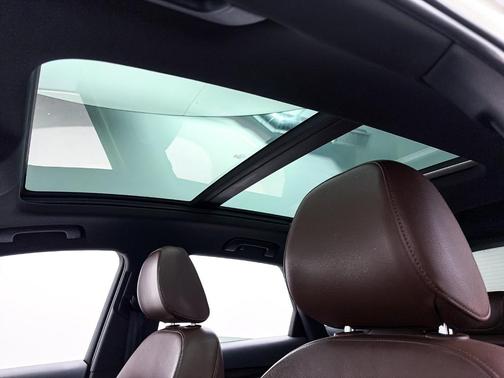 2017 Audi Q3 2.0T Premium Plus