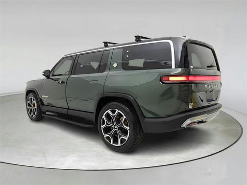 2022 Rivian R1S Launch Edition