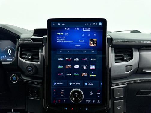 2023 Ford F-150 Lightning Platinum