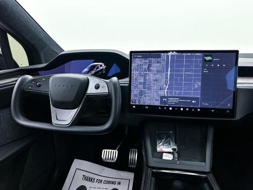 2022 Tesla Model X Base