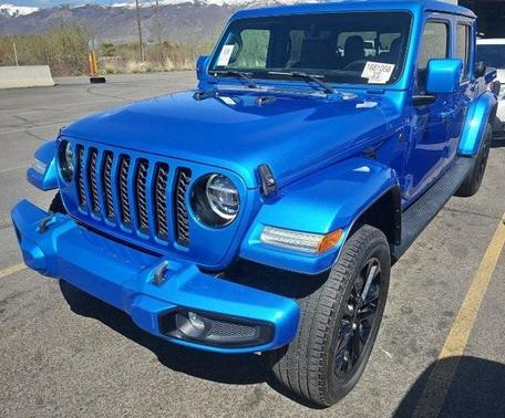2022 Jeep Gladiator Overland