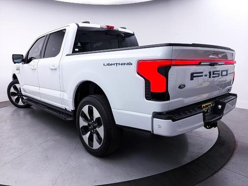 2023 Ford F-150 Lightning Platinum
