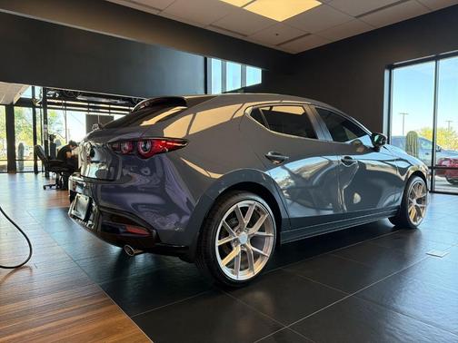 Polymetal Gray Metallic 2026 Mazda Mazda3 2.5 S Carbon Edition