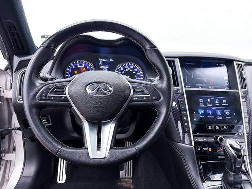 2018 INFINITI Q60 3.0t Red Sport 400