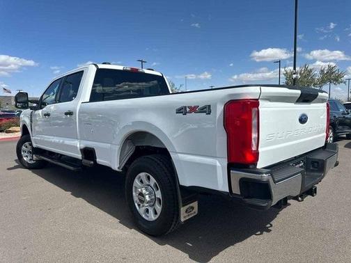 2024 Ford F-350 XLT