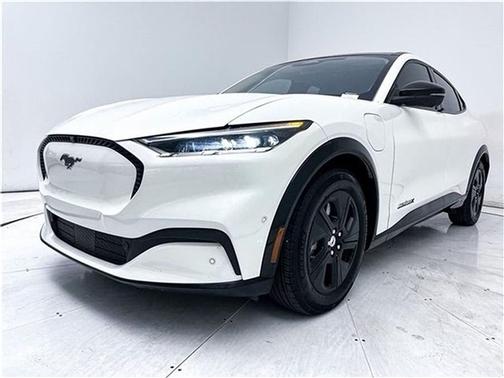 2023 Ford Mustang Mach-E California Route 1