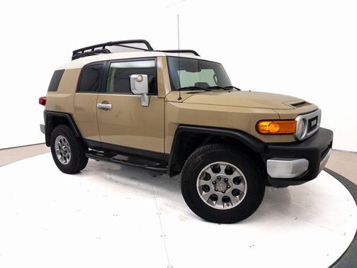 2012 Toyota FJ Cruiser Base