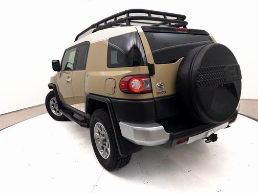 2012 Toyota FJ Cruiser Base