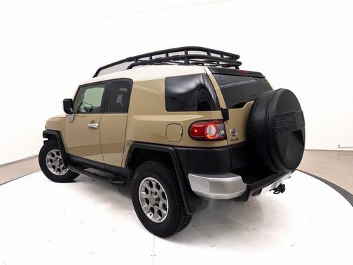 2012 Toyota FJ Cruiser Base