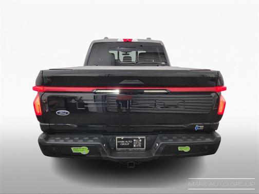 2022 Ford F-150 Lightning LARIAT