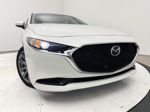 2025 Mazda Mazda3 FWD w/Preferred Package