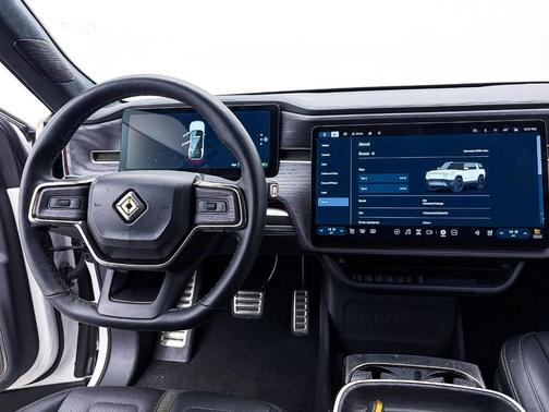 2023 Rivian R1S Adventure Quad Motor Large Pack