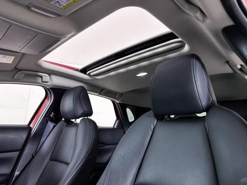 2024 Mazda CX-30 2.5 S Preferred Package