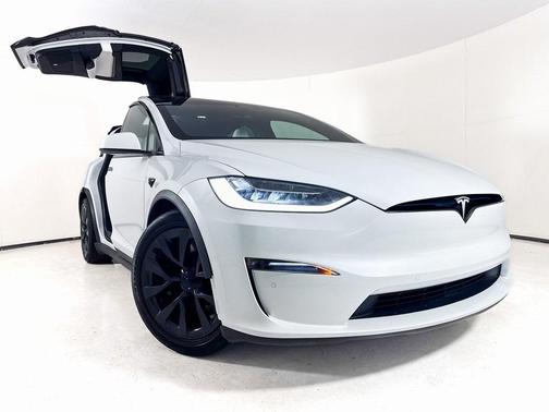2022 Tesla Model X Base