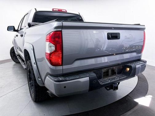 2016 Toyota Tundra SR5