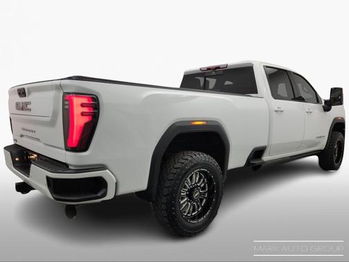 2024 GMC Sierra 3500 AT4