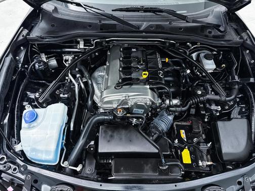 2019 Mazda MX-5 Miata Club