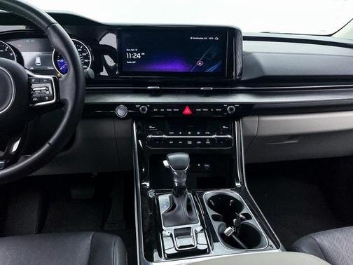 2024 Kia Carnival EX