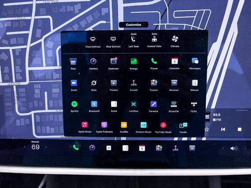 2023 Tesla Model X Plaid