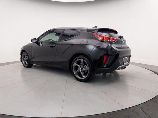 2019 Hyundai Veloster 2.0