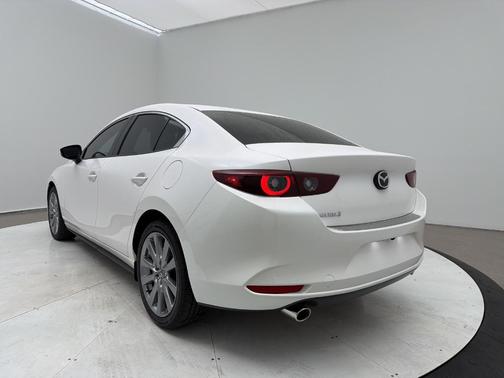 2026 Mazda Mazda3 FWD w/Preferred Package