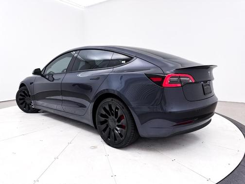 2023 Tesla Model 3 Performance