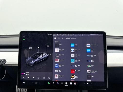 2023 Tesla Model 3 Performance