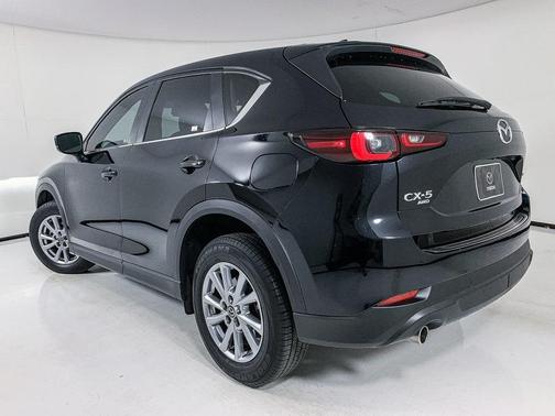 Photo 3 of 49 of 2022 Mazda CX-5 2.5 S Select Package