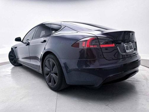 2021 Tesla Model S Long Range