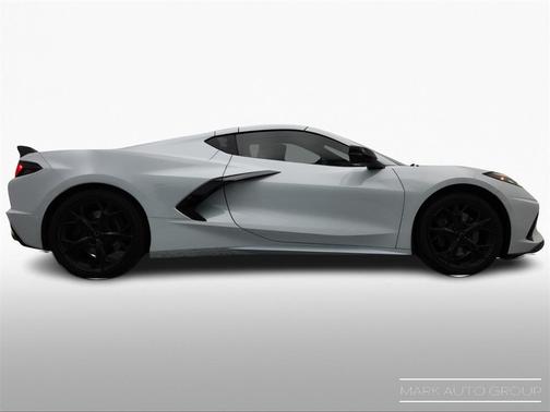 2021 Chevrolet Corvette Stingray w/3LT
