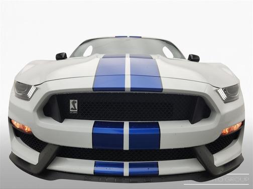 2018 Ford Shelby GT350 Base
